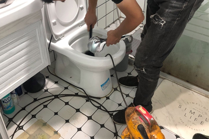 凌源疏通下水道