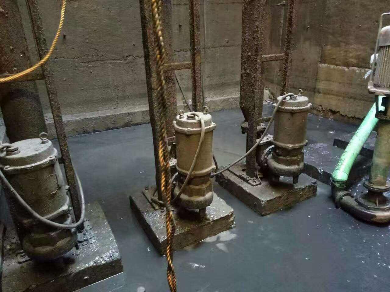 凌源污水池清理